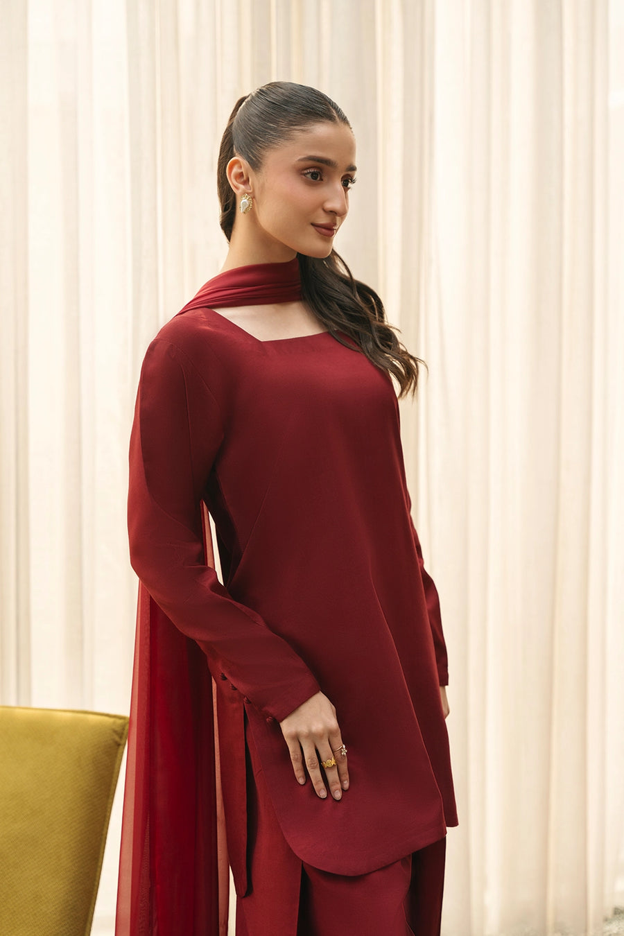 Maroon Majesty
